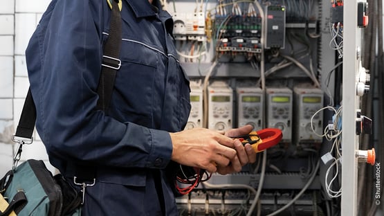 P&T_08_Power consumption-shutterstock_1780414628